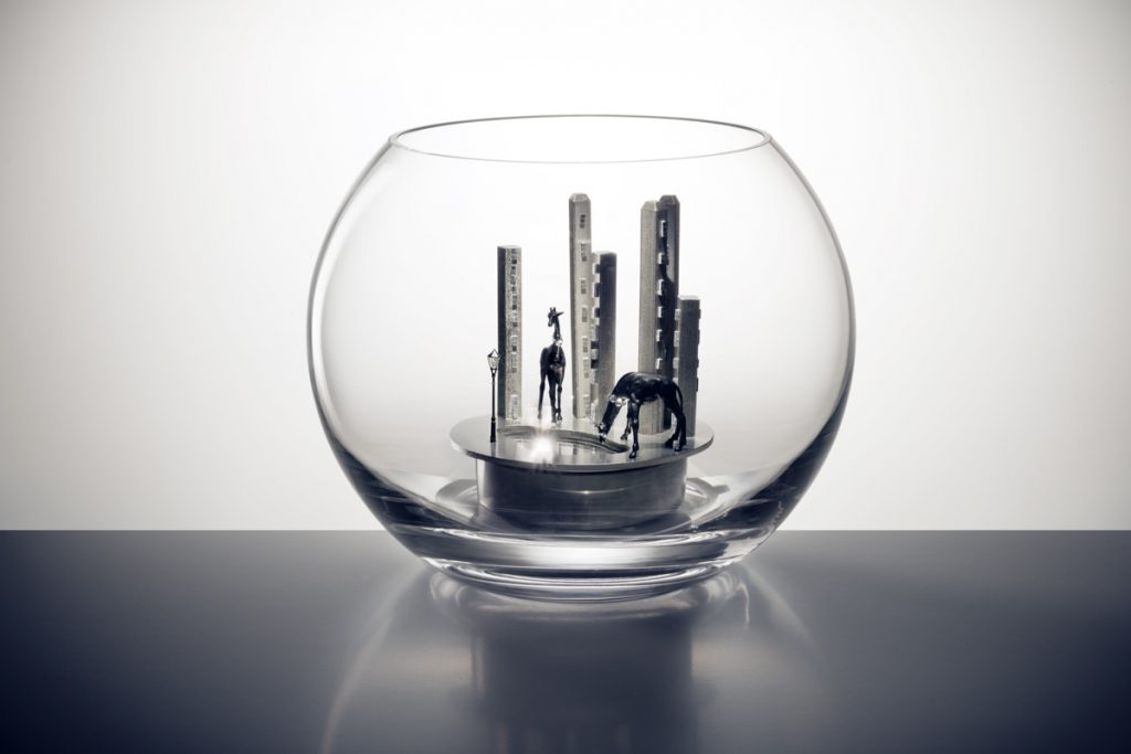 Objekt aus Glas, Spiegel und Edelstahl